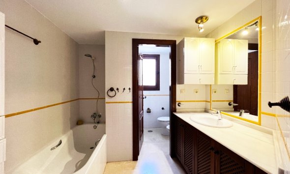 Rynek Wtórny - Apartament - Punta Prima