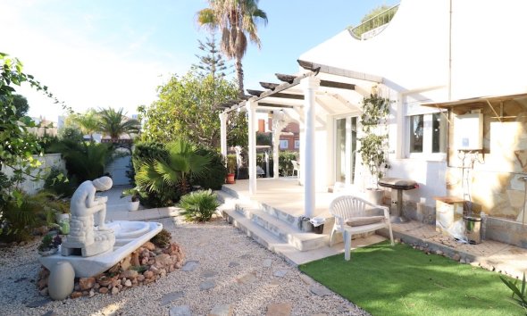 Reventa - Villa - Orihuela Costa - La Zenia