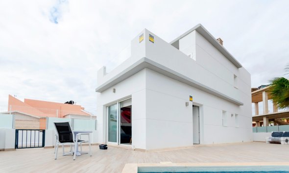 New Build - Villa - Torrevieja - Torreta