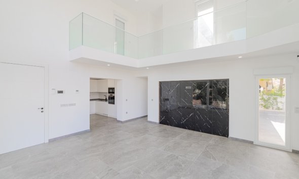 Resale - Villa - Torrevieja - Los Balcones