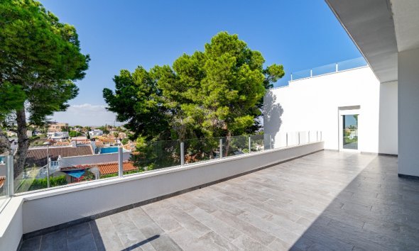 Resale - Villa - Torrevieja - Los Balcones
