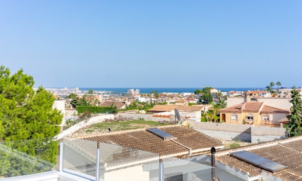 Resale - Villa - Torrevieja - Los Balcones