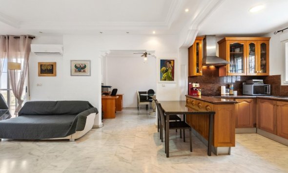 Rynek Wtórny - Willa - Orihuela Costa