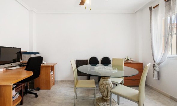 Rynek Wtórny - Willa - Orihuela Costa