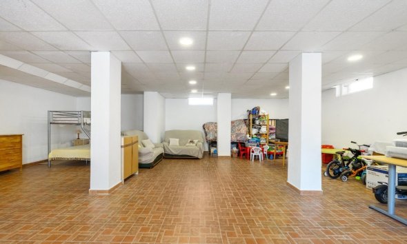 Rynek Wtórny - Willa - Orihuela Costa