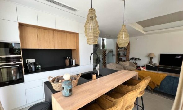 Reventa - Villa - Finestrat