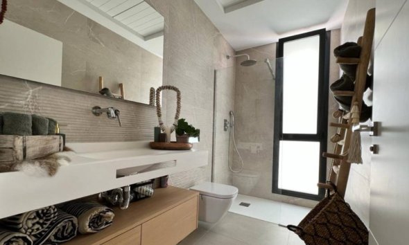 Reventa - Villa - Finestrat