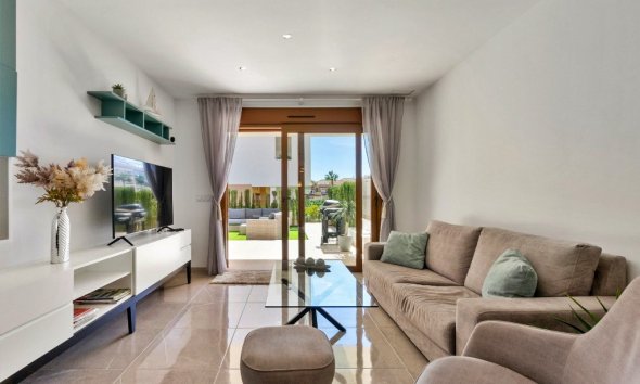 Resale - Apartment - Orihuela Costa - Villamartin