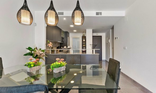 Resale - Apartment - Orihuela Costa - Villamartin