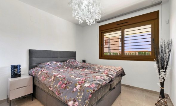 Resale - Apartment - Orihuela Costa - Villamartin