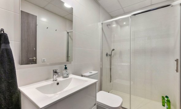 Resale - Apartment - Orihuela Costa - Villamartin