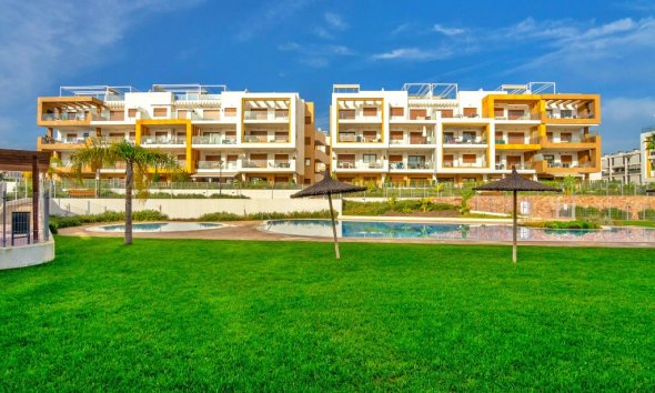 Resale - Apartment - Orihuela Costa - Villamartin
