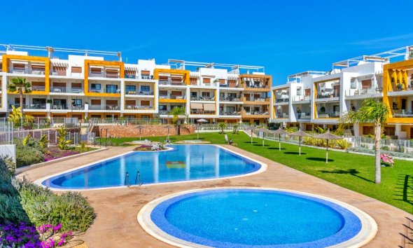 Resale - Apartment - Orihuela Costa - Villamartin