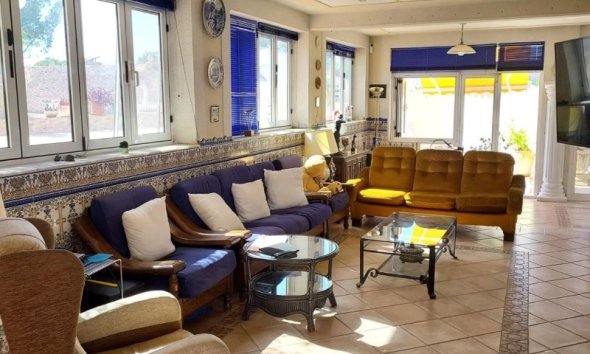 Resale - Villa - Orihuela Costa - Campoamor