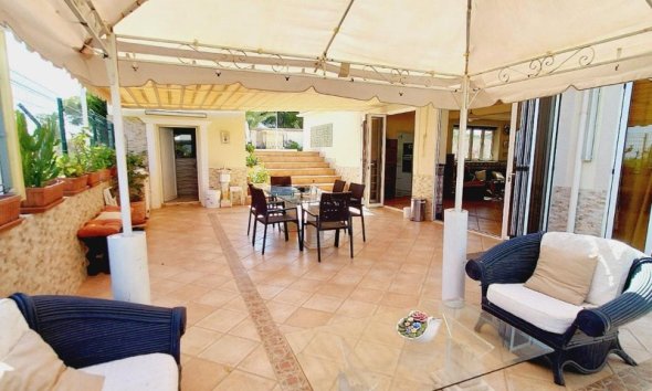 Resale - Villa - Orihuela Costa - Campoamor