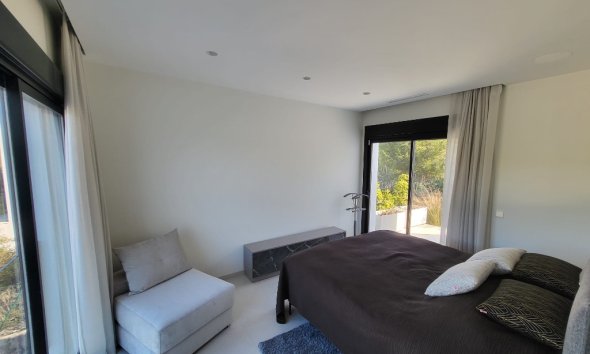 Resale - Villa - Las Colinas - Las Colinas Golf