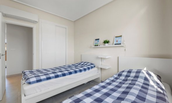 Resale - Terraced house / Townhouse - Orihuela Costa - Lomas de Cabo Roig