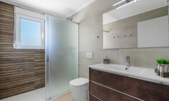 Resale - Terraced house / Townhouse - Orihuela Costa - Lomas de Cabo Roig