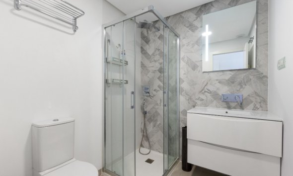 Resale - Apartment - Orihuela Costa - Mil Palmeras