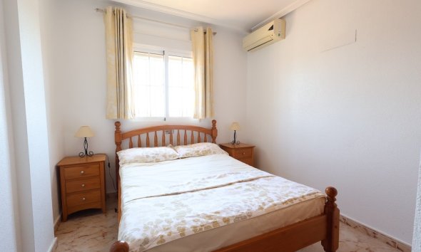 Resale - Terraced house / Townhouse - Orihuela Costa - Lomas de Cabo Roig