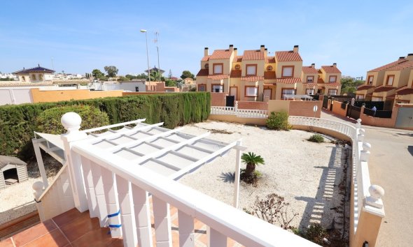 Resale - Terraced house / Townhouse - Orihuela Costa - Lomas de Cabo Roig