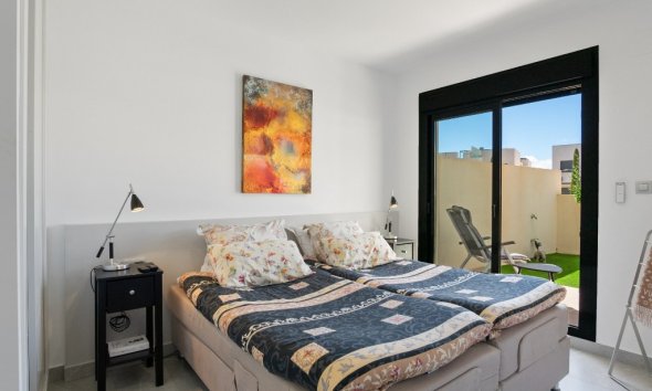 Resale - Apartment - Orihuela Costa - Los Dolses