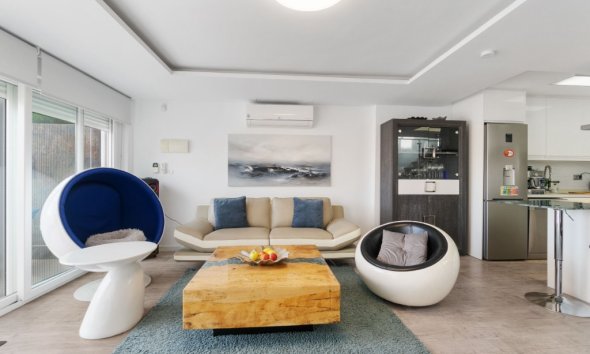 Resale - Terraced house / Townhouse - Torrevieja - Los Balcones