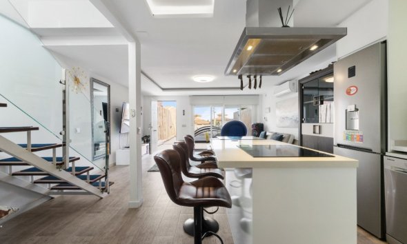 Resale - Terraced house / Townhouse - Torrevieja - Los Balcones