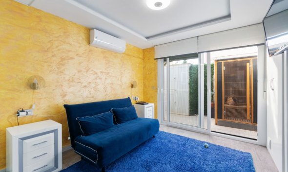 Resale - Terraced house / Townhouse - Torrevieja - Los Balcones