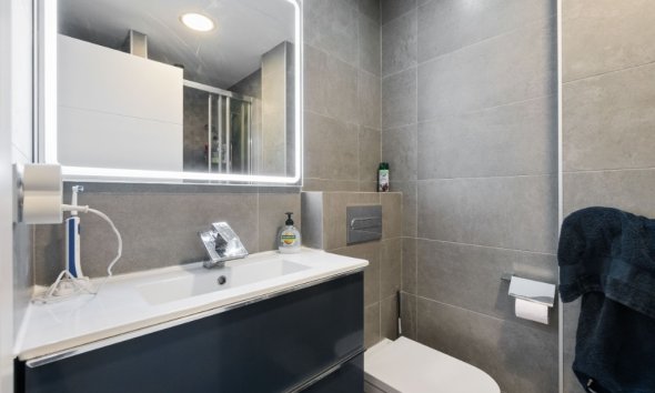 Resale - Terraced house / Townhouse - Torrevieja - Los Balcones