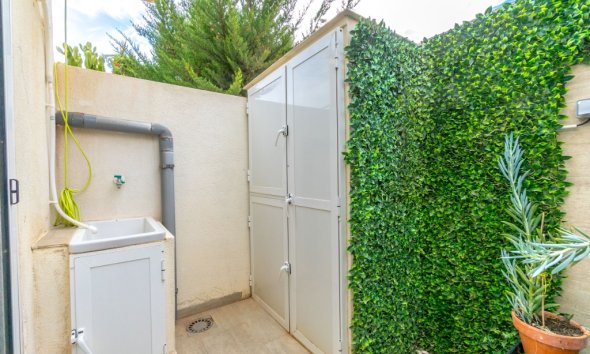 Resale - Terraced house / Townhouse - Torrevieja - Los Balcones