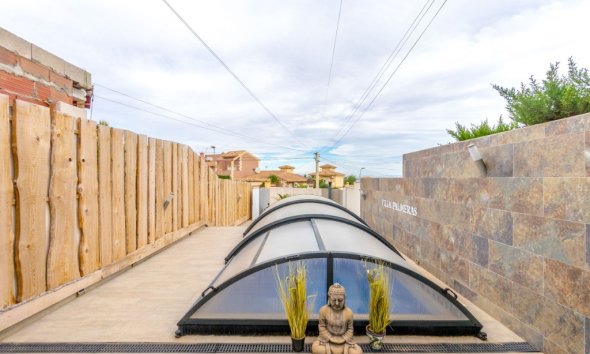 Resale - Terraced house / Townhouse - Torrevieja - Los Balcones