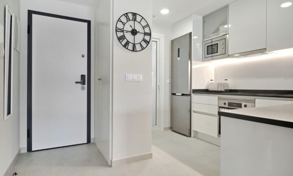 Resale - Apartment - Orihuela Costa - Playa Flamenca