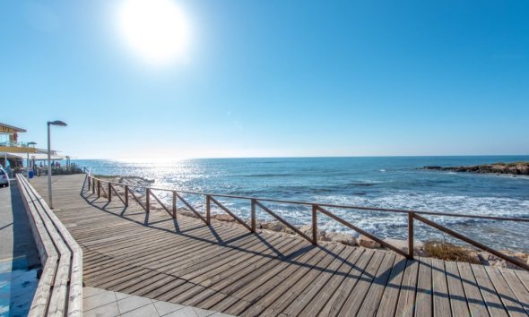 Rynek Wtórny - Apartament - Punta Prima