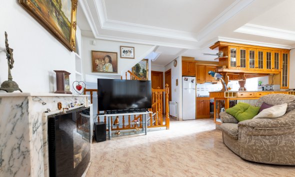 Resale - Villa - Torrevieja - Los Altos