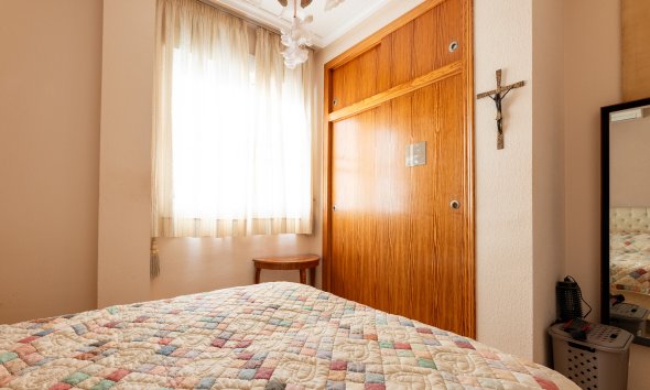 Resale - Villa - Torrevieja - Los Altos