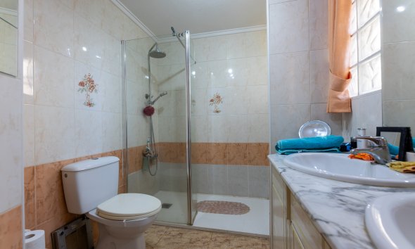 Resale - Villa - Torrevieja - Los Altos