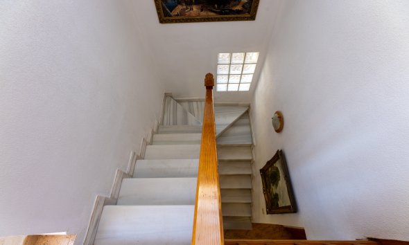 Resale - Villa - Torrevieja - Los Altos