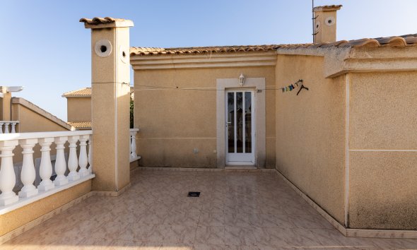Resale - Villa - Torrevieja - Los Altos