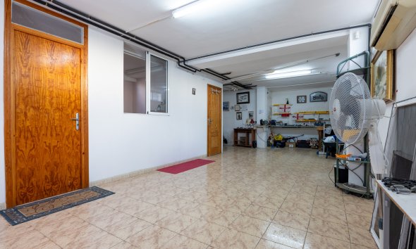 Resale - Villa - Torrevieja - Los Altos
