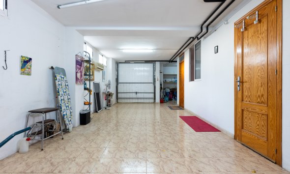 Resale - Villa - Torrevieja - Los Altos