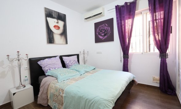 Resale - Villa - Orihuela Costa - Lomas de Cabo Roig