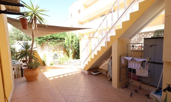 Resale - Villa - Orihuela Costa - Lomas de Cabo Roig