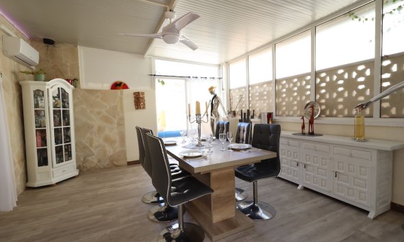 Resale - Villa - Orihuela Costa - Lomas de Cabo Roig