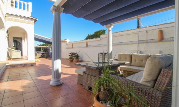 Resale - Villa - Orihuela Costa - Cabo Roig