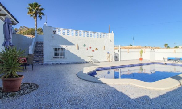 Resale - Villa - Orihuela Costa - Cabo Roig