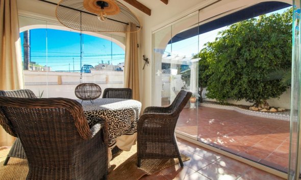 Resale - Villa - Orihuela Costa - Cabo Roig