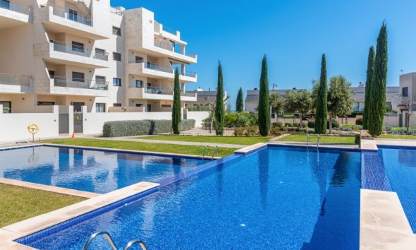 Resale - Apartment - Orihuela Costa - Los Dolses