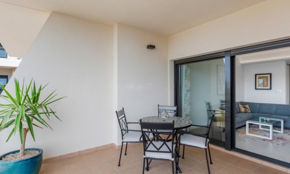 Resale - Apartment - Orihuela Costa - Los Dolses
