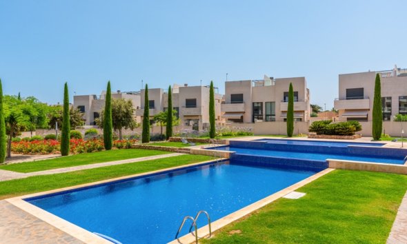 Resale - Apartment - Orihuela Costa - Los Dolses